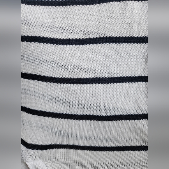Striped light sweater - Picture 3 of 4